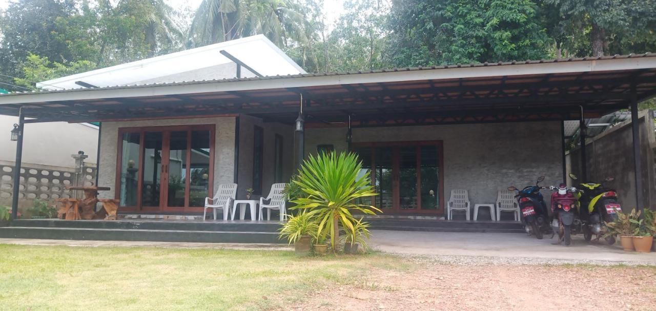Kohjum Freedom Resort 코 줌 외부 사진