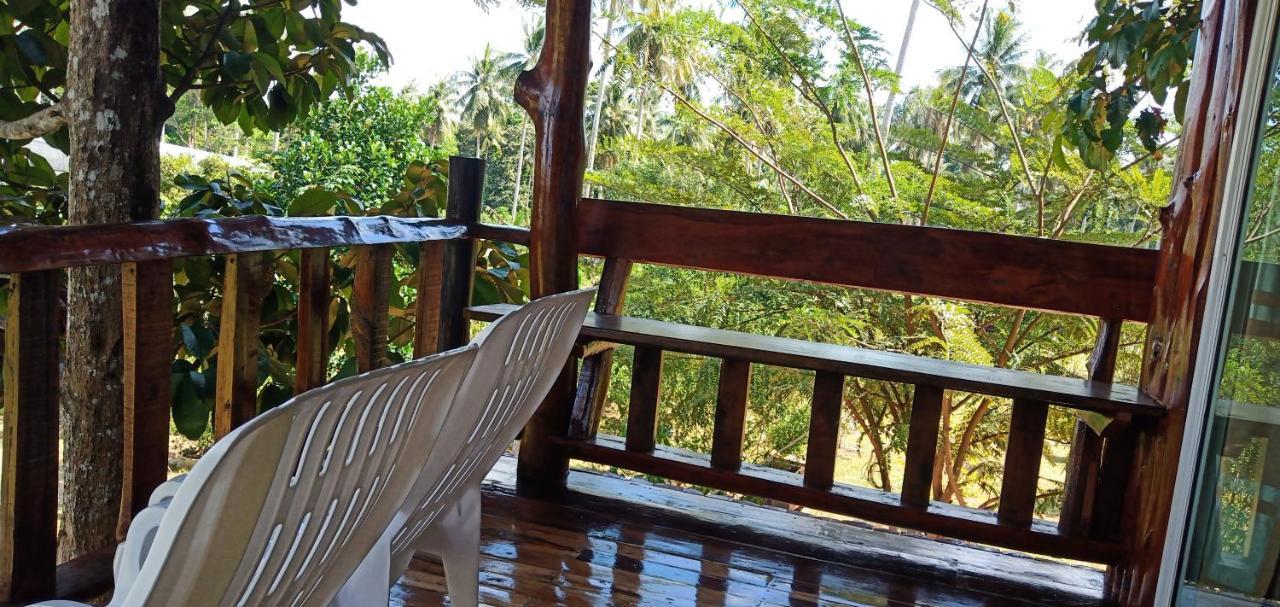 Kohjum Freedom Resort 코 줌 외부 사진