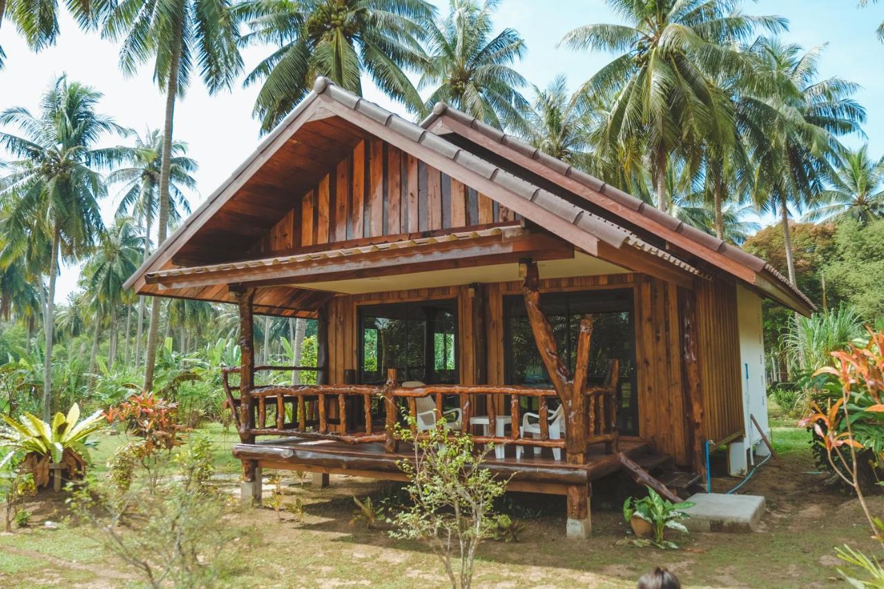 Kohjum Freedom Resort 코 줌 외부 사진