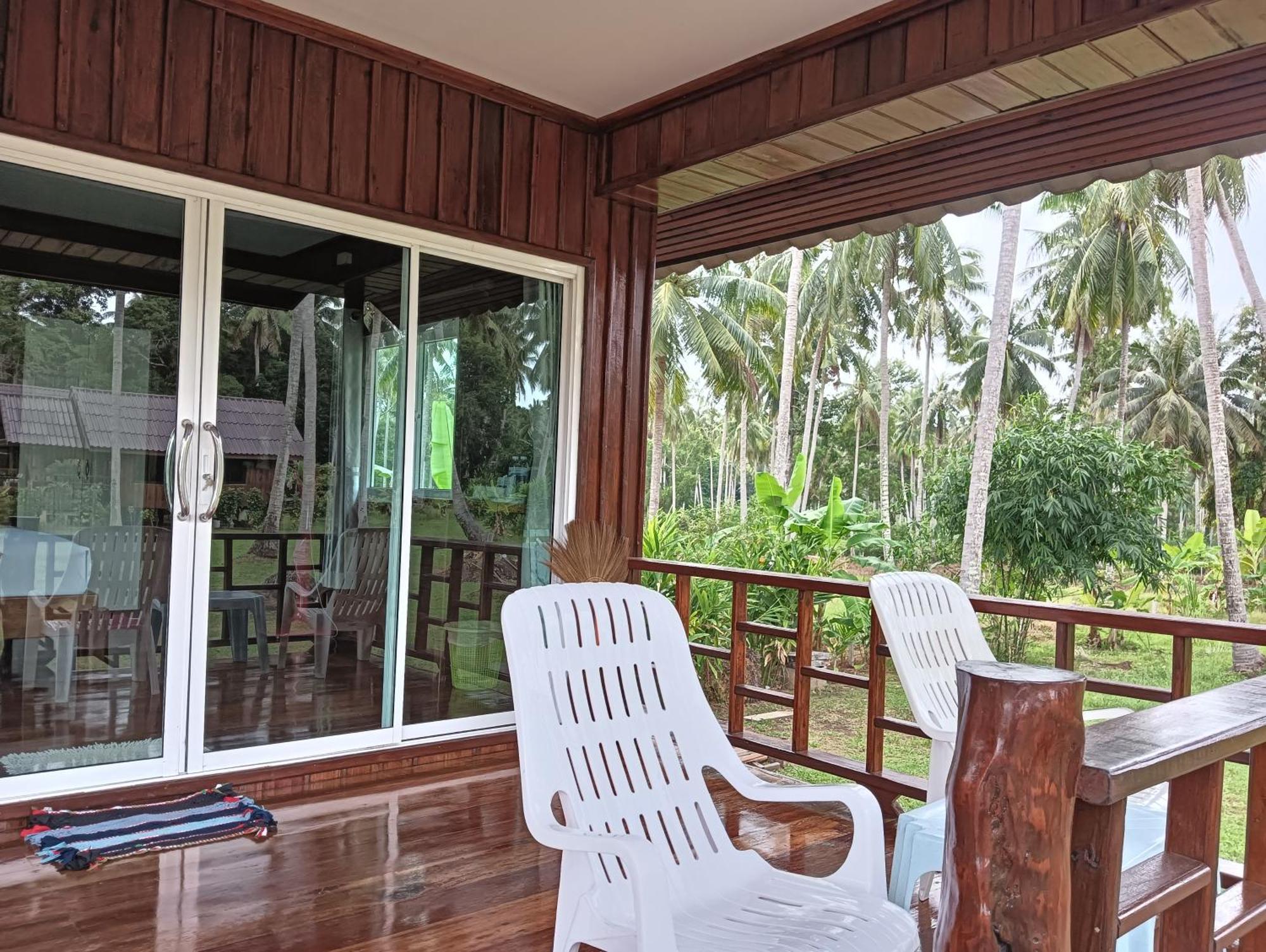 Kohjum Freedom Resort 코 줌 외부 사진
