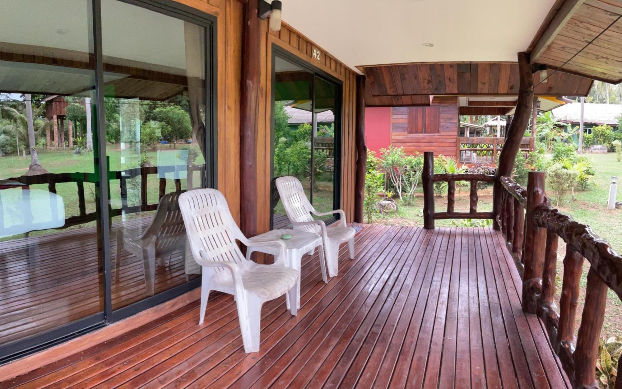 Kohjum Freedom Resort 코 줌 외부 사진