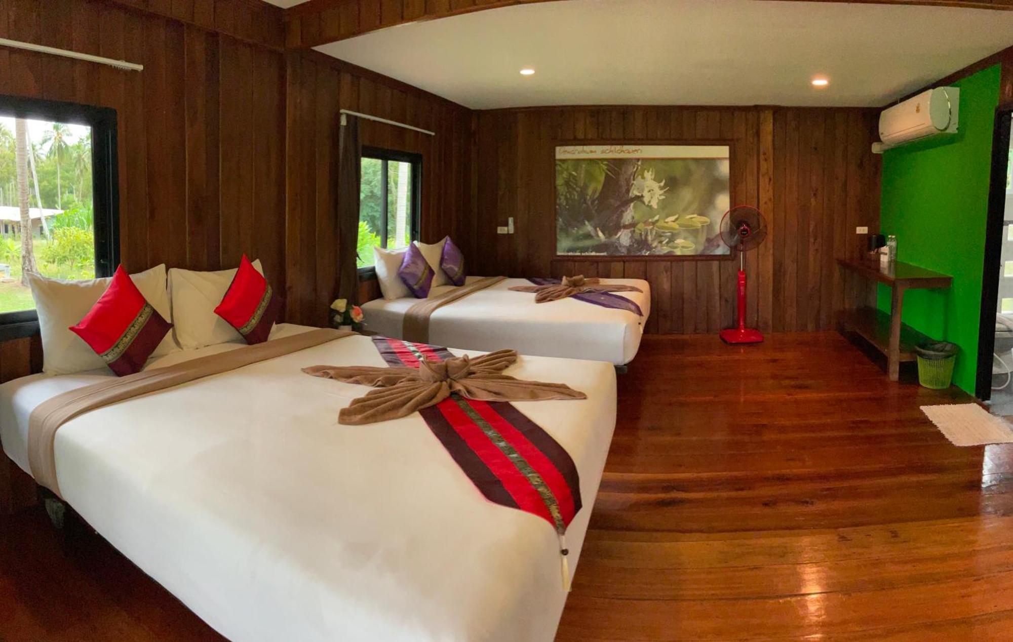 Kohjum Freedom Resort 코 줌 외부 사진
