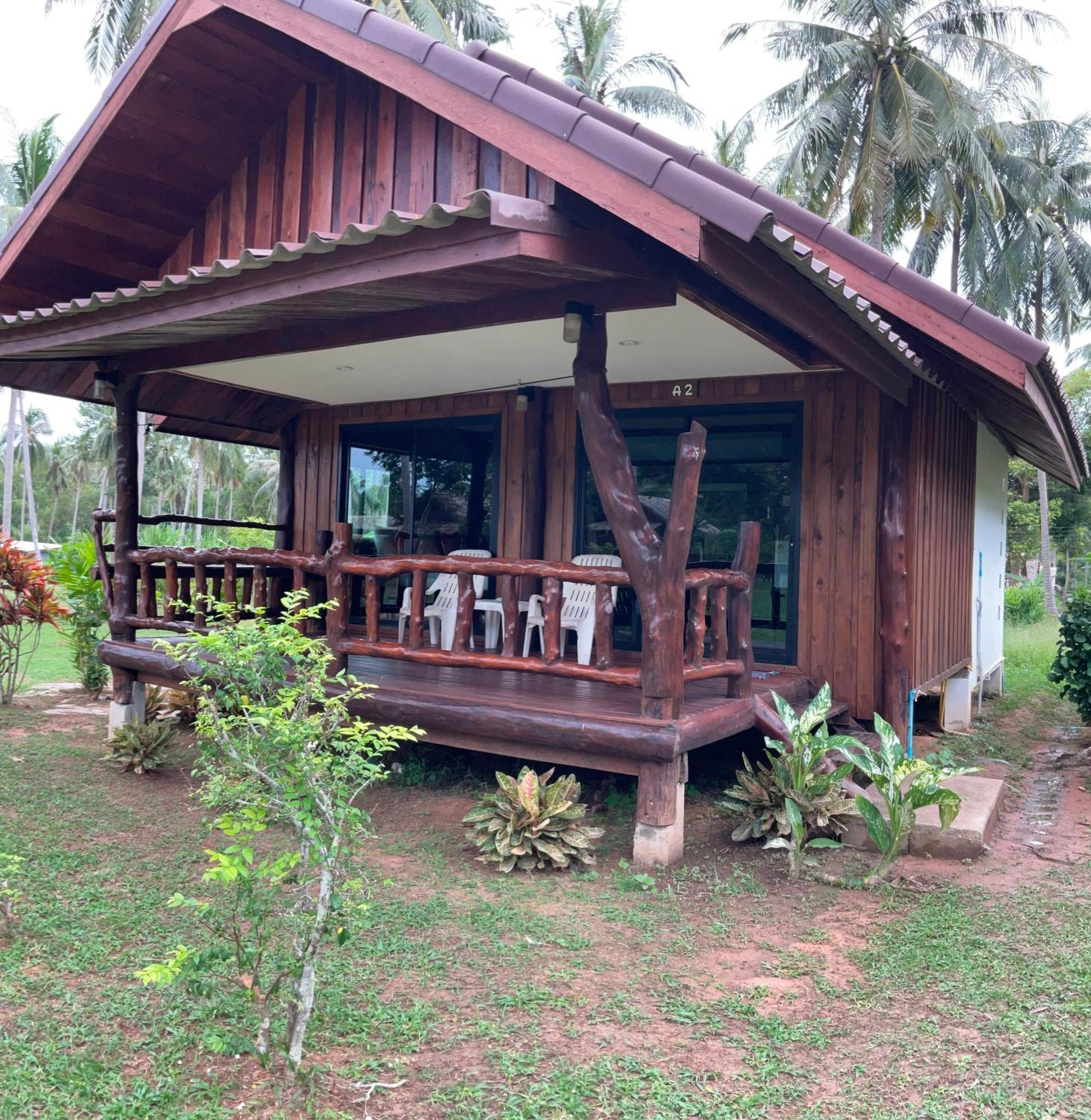 Kohjum Freedom Resort 코 줌 외부 사진